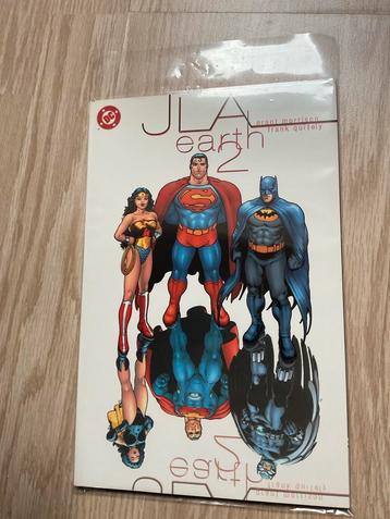 JLA Earth 2 - Grant Morrison, Frank Quitely beschikbaar voor biedingen