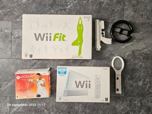 Omgeb.Nintendo Wii Complete Set met toebeh. en spellen, Spelcomputers en Games, Spelcomputers | Nintendo Wii, Gebruikt, Met 3 controllers of meer