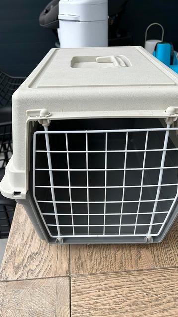 Transport vervoerskooi, katten kooi beschikbaar voor biedingen