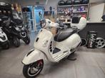 Vespa GTS 300 2015 RIJKLAAR GARANTIE, Ophalen of Verzenden, Zo goed als nieuw, Benzine, Overige modellen