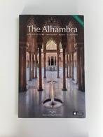The Alhambra - Architectuur, Geschiedenis, Kaarten, Boeken, Atlassen en Landkaarten, Spanje, Ophalen of Verzenden, Zo goed als nieuw