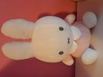 Nijntje knuffel, roze met bel erin, 30cm, Ophalen of Verzenden, Gebruikt, Konijn
