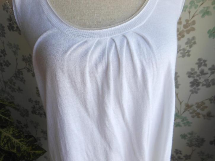 ESPRIT top met een klein randje van tule maat L, Kleding | Dames, T-shirts, Zo goed als nieuw, Maat 42/44 (L), Wit, Zonder mouw