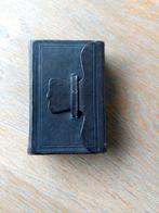 Oude bijbel in leren omslag Nieuwe testament 1901  TEAB, Antiek en Kunst, Antiek | Boeken en Bijbels, Ophalen of Verzenden