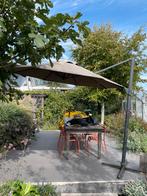 Zweefparasol intratuin met 4 zware tegels en beschermhoes, Tuin en Terras, Parasols, Ophalen, Zo goed als nieuw, Zweefparasol