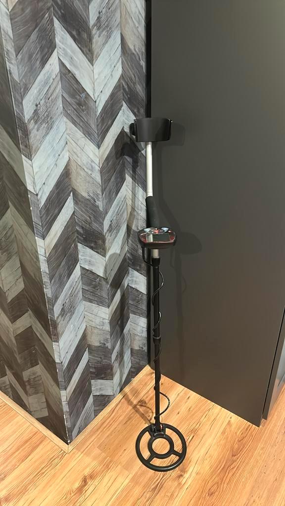 Teknetics EuroTek Pro metaaldetector, Hobby en Vrije tijd, Metaaldetectors, Nieuw, 30 cm of minder, Teknetics, Discriminatie metaaldetectie