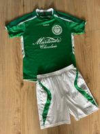 Hummel voetbaltenue voetbalset broekje shirt groen wit 152, Kinderen en Baby's, Kinderkleding | Maat 152, Ophalen of Verzenden