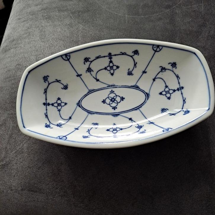 Schönwald Schaaltje - Elegant en Tijdloos, Huis en Inrichting, Woonaccessoires | Schalen en Manden, Gebruikt, Schaal, Ovaal, Porselein of Keramiek