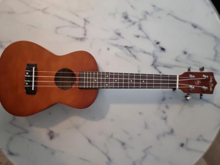 Harley Benton Ukelele - Mooie Staat!, Muziek en Instrumenten, Snaarinstrumenten | Overige, Zo goed als nieuw, Ukelele, Ophalen of Verzenden