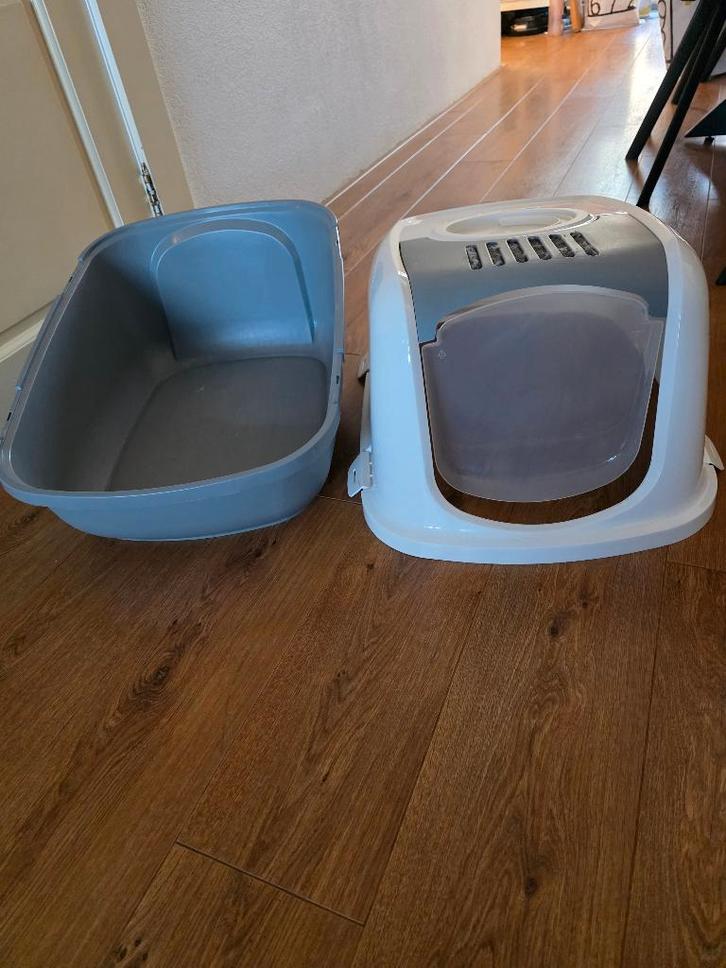 KATTENBAK, Dieren en Toebehoren, Kattenbakken, Zo goed als nieuw, Gesloten, Ophalen
