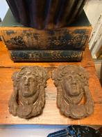 Antieke gezichtsornamenten deurkloppers (2 stuks), Ophalen of Verzenden