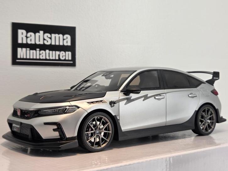 Honda Civic TypeR Mugen FK9 - Matgrijs - 1:18 Ottomobile, Hobby en Vrije tijd, Modelauto's | 1:18, Nieuw, Auto, OttOMobile, Ophalen of Verzenden