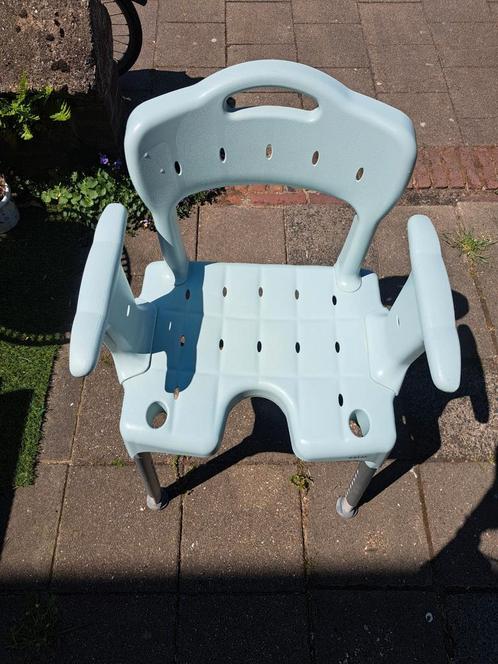 Nieuwe douchestoel merk Etac, Diversen, Verpleegmiddelen, Nieuw, Ophalen of Verzenden