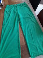 broek appeltjesgroen 44 l xl bershka als nieuw, Maat 42/44 (L), Zo goed als nieuw, Lang, Groen