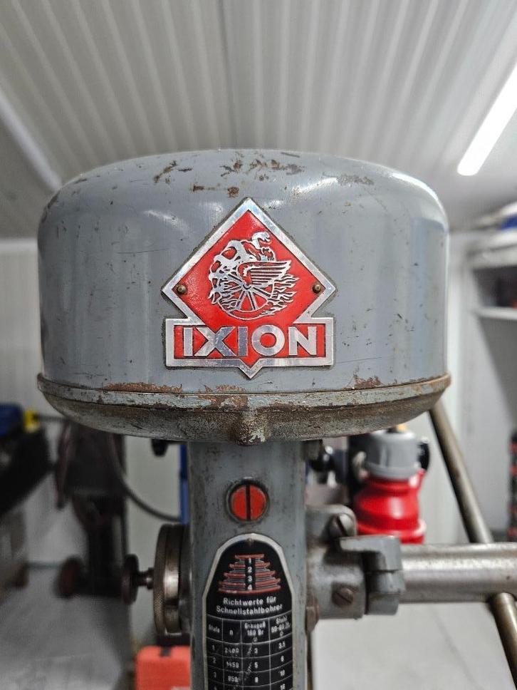 Ixion tafel-boormachine, Doe-het-zelf en Verbouw, Gereedschap | Boormachines, Gebruikt, Boormachine, Minder dan 400 watt, Ophalen
