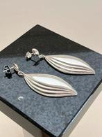 Zilveren oorhangers, Ophalen of Verzenden, Zo goed als nieuw, Zilver