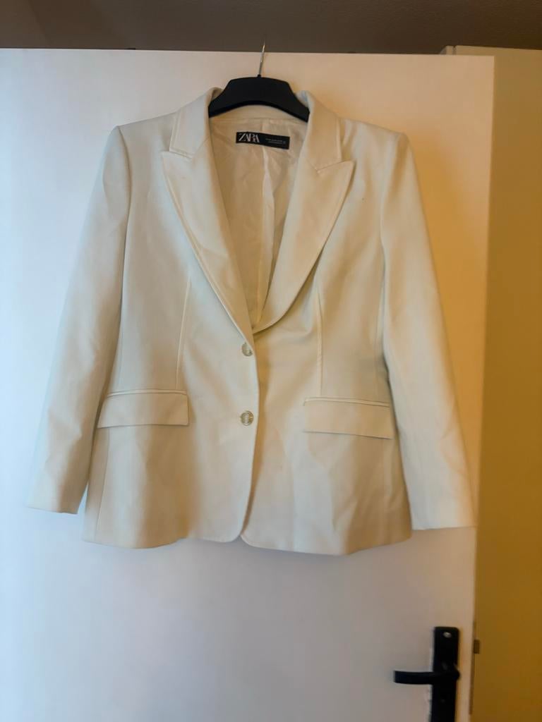 Zara blazer maat XL, Kleding | Dames, Jasjes, Kostuums en Pakken, Ophalen, Zo goed als nieuw, Maat 46/48 (XL) of groter