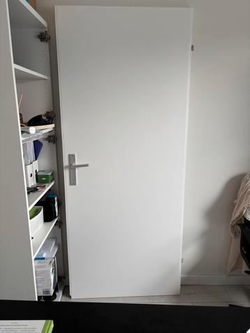 Nieuwe, gelakte binnendeur - kant en klaar! beschikbaar voor biedingen