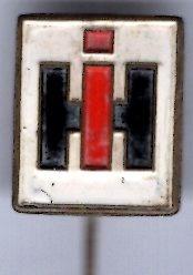 IH International Harvester koper tractoren speldje ( E_153 ), Verzamelen, Speldjes, Pins en Buttons, Zo goed als nieuw, Speldje of Pin