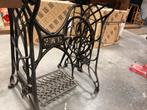 Gietijzeren tafel onderstel! Oud naaimachine tafel, Ophalen, 25 tot 50 cm, Rechthoekig