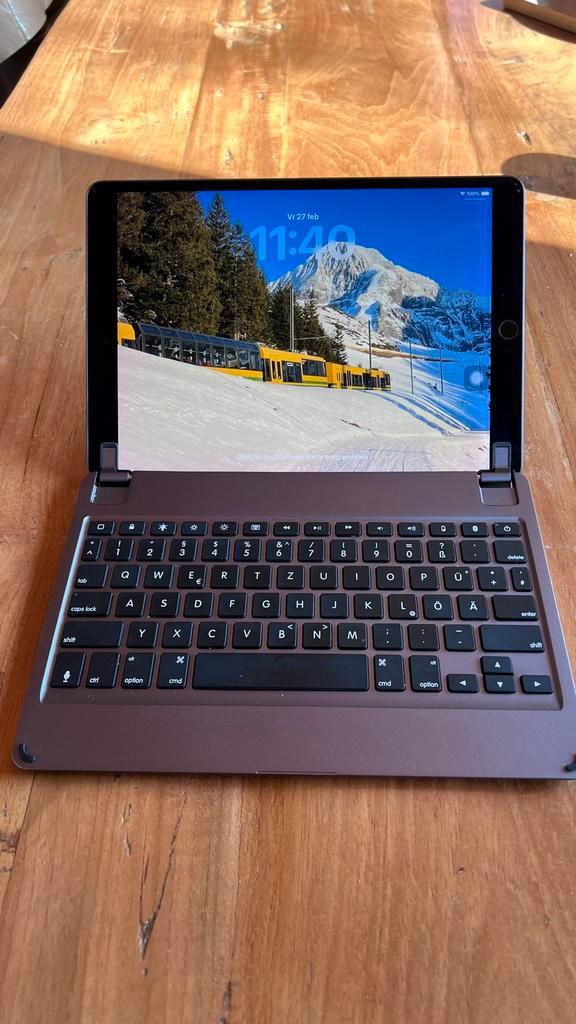 Apple iPad Air 3, A2152, 10,5 inch, 256GB met Brydge keypad, Computers en Software, Apple iPads, Gebruikt, Apple iPad Air, Wi-Fi