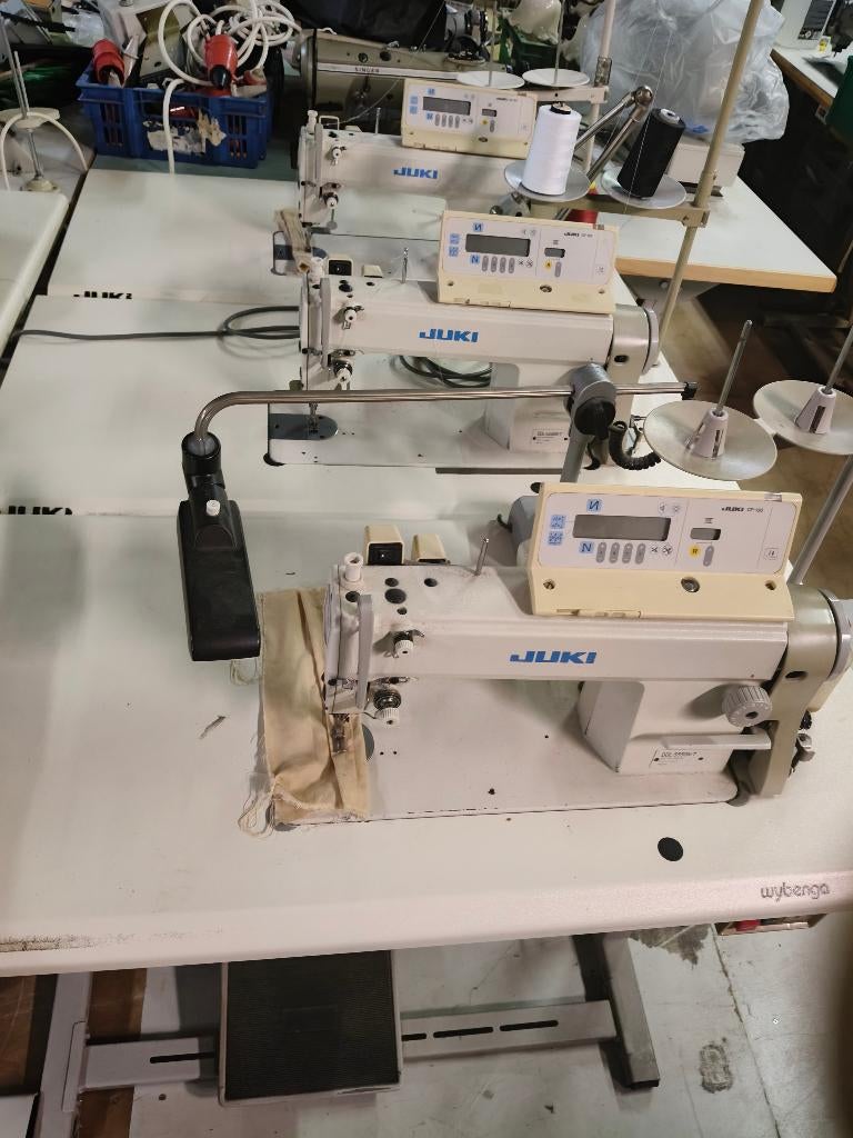 naaimachine, Hobby en Vrije tijd, Naaimachines en Toebehoren, Ophalen of Verzenden, Zo goed als nieuw, Naaimachine, Overige merken