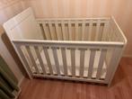 Witte houten babybedje 60 x 120, Ophalen, Gebruikt, Jongetje of Meisje