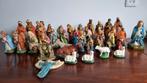 Verzameling van 39 antieke kerststal beelden (gips), Antiek en Kunst, Antiek | Religie, Ophalen of Verzenden