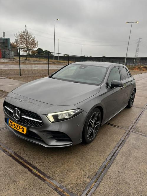 Mercedes-Benz A-Klasse A 180 136pk 7G-DCT 2019 Grijs, Auto's, Mercedes-Benz, Particulier, A-Klasse, Benzine, Hatchback, Automaat