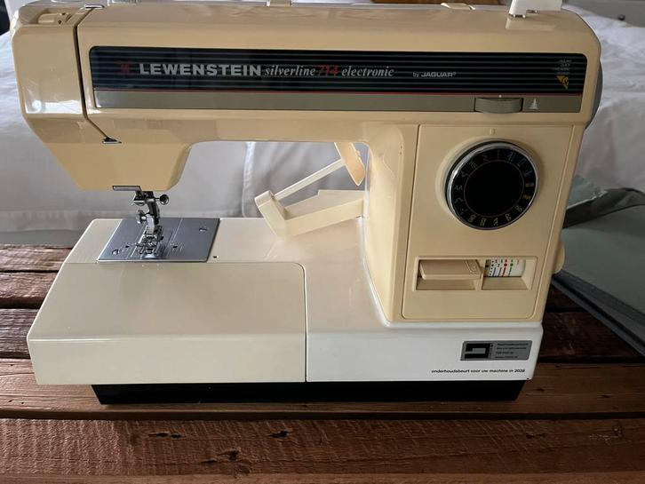 Lewenstein silverline 714 naaimachine, Hobby en Vrije tijd, Naaimachines en Toebehoren, Gebruikt, Naaimachine, Lewenstein, Ophalen