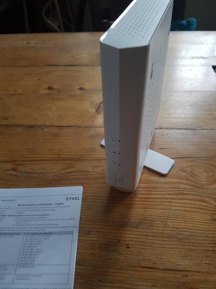 Zyxel 6807 Wifi versterker, Computers en Software, WiFi-versterkers, Zo goed als nieuw, Ophalen of Verzenden