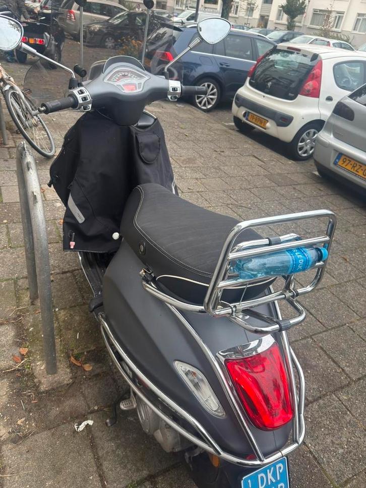 Vespa Sprint 50cc/125cc, Fietsen en Brommers, Scooters | Vespa, Zo goed als nieuw, Overige modellen, Maximaal 25 km/u, Benzine