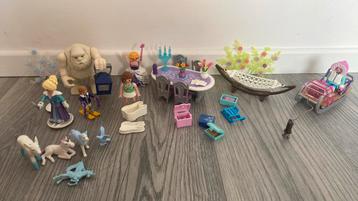 Set met yeti arrenslee tandenfee en frozen tafel playmobil  beschikbaar voor biedingen