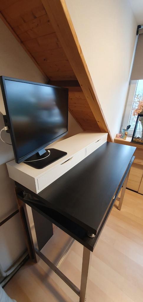 Ikea DIY Sta Bureau, Huis en Inrichting, Bureaus, Gebruikt, Ophalen