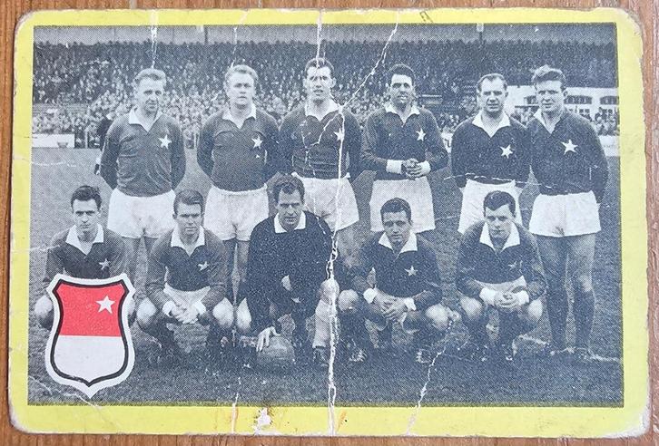 1960 Maple Leaf (pre panini) nr 49 Team MVV Maastricht!, Verzamelen, Sportartikelen en Voetbal, Zo goed als nieuw, Poster, Plaatje of Sticker