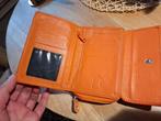 Oranje leren Portemonnee - ZGAN 14cm x10cm x3.5 cm, Ophalen of Verzenden, Zo goed als nieuw, Oranje, Leer