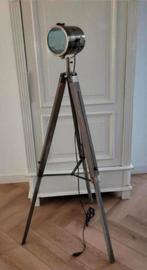 Staande lamp  verstelbaar studiolamp  zoeklicht tripot zgan, Huis en Inrichting, Lampen | Vloerlampen, Ophalen, 100 tot 150 cm