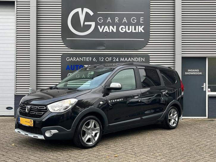 Dacia Lodgy 1.2 TCe 116PK Stepway 7 Persoons Navigatie,Cruis, Auto's, Dacia, Bedrijf, Te koop, Lodgy, ABS, Airbags, Airconditioning