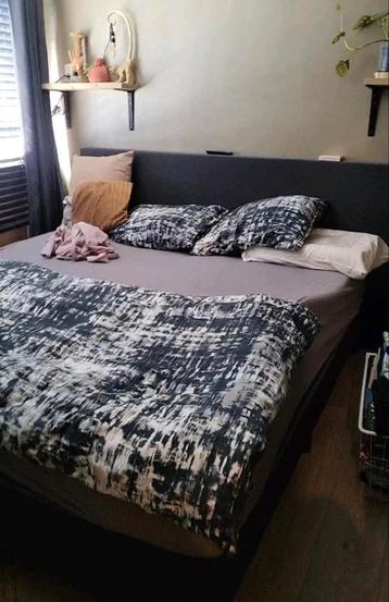 boxspring antracietgrijs 180x200 cm beschikbaar voor biedingen