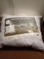 Hotel Kussen 60x70 cm - Nieuw!, Eenpersoons, Wit, Nieuw, Ophalen of Verzenden