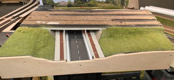 Module met tunnel/viaduct, Hobby en Vrije tijd, Modeltreinen | H0, Gelijkstroom of Wisselstroom, Overige merken, Ophalen of Verzenden