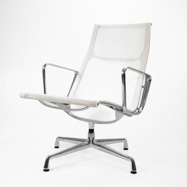 2 Vitra Eames Ea 116 fauteuil  Wit Netweave Gepolijst frame, Huis en Inrichting, Stoelen, Zo goed als nieuw, Twee, Metaal, Wit