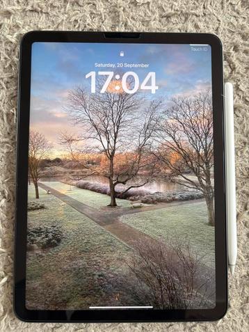 iPad Air 4th 64GB + Apple Pencil - Zo goed als nieuw! beschikbaar voor biedingen