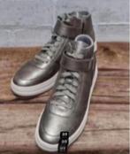 Esprit - Prachtige sneakers maat 40 - Nieuw €79,95 =SPRIT, Overige kleuren, Nieuw, Ophalen of Verzenden, Sneakers of Gympen