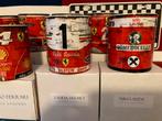 12x ferrari mokken in oil cans decoratie nieuw in de doosjes, Ophalen of Verzenden, Nieuw, Auto