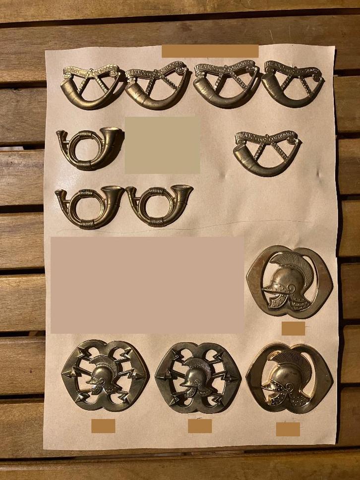 Militaire emblemen (schouder en baret), Verzamelen, Militaria | Algemeen, Landmacht, Embleem of Badge, Nederland, Ophalen of Verzenden