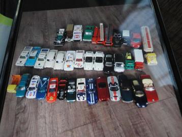 TE KOOP LEUK  LOTJE  VAN 43 AUTO S  1;43 beschikbaar voor biedingen