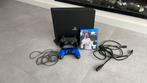 Ps4 pro 1tb 2 controllers, FIFA18 met alle kabels, Spelcomputers en Games, Ophalen, Met 2 controllers, 1 TB, Pro