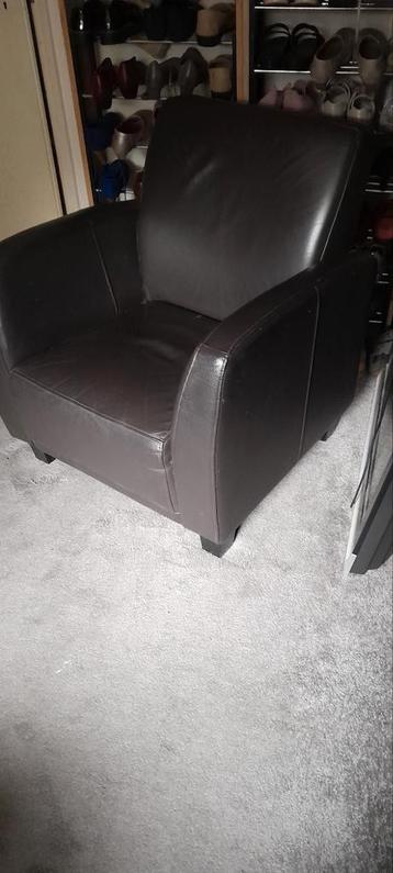 Donkerbruine leren fauteuil - Zit heerlijk! beschikbaar voor biedingen