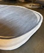 Leolux Pode Shallow tapijt kleur Mud large, Huis en Inrichting, Stoffering | Tapijten en Kleden, Ophalen, Nieuw, Rechthoekig, 200 cm of meer